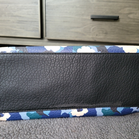 Nicole Miller Hobo - Picture 2 of 7